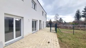 Expose Traumhafte Doppelhaushälfte - Erstbezug, 5 Zimmer, Garten, Terrasse, 2 Stellplätze - Nähe Bahnhof!