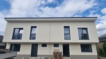 Expose Energieeffizientes Ziegelmassivhaus mit Vollkeller, Eigengarten und PKW-Stellplätzen - Ihr Zuhause nahe Wien