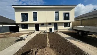Expose Energieeffizientes Ziegelmassivhaus mit Vollkeller, Eigengarten und PKW-Stellplätzen - Ihr Zuhause nahe Wien