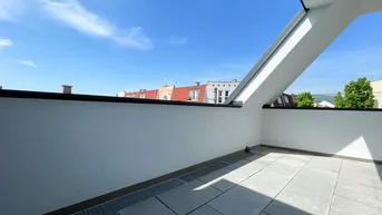 Expose PROVISIONSFREI - ANLAGEWOHNUNGSPREIS NEUBAU | Klimatisierte 2-Zimmer Dachgeschoss-Traum mit Anninger-Blick &amp; großer Dachterrasse im Zentrum