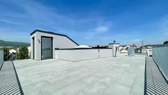 Expose PROVISIONSFREI - NEUBAU |Klimatisierte 4-Zimmer Dachgeschoss-Traum mit Anninger-Blick &amp; riesiger Dachterrasse im Zentrum