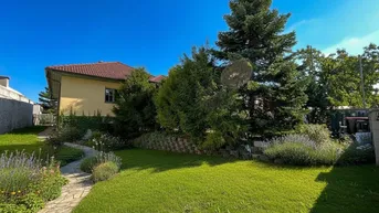 Expose Charmantes Einfamilienhaus mit sonnigem Garten | ca. 197 m² Nutzfläche