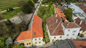 Expose Grundstück mit sanierungsbedürftigen Zinshäusern in zentraler Lage von Gumpoldskirchen
