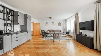 Expose Vollsaniertes Haus mit 4 Einheiten und Rohdachboden, Nähe Sternwartepark