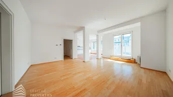 Expose Großzügige 4-Zimmer Altbauwohnung mit Terrasse