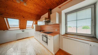 Expose Charmante 3-Zimmer-Dachgeschosswohnung im Zentrum von Horn