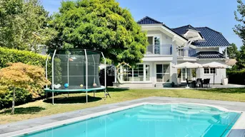 Expose Elegante Villa mit Pool &amp; Wellness in Wien 22