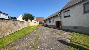 Expose Breitenbrunn - großes Bauernhaus mit 3 Wohneinheiten und Sandsteinstadl