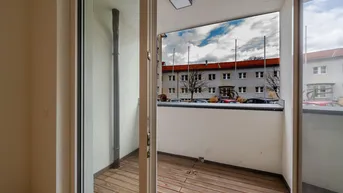 Expose SOFORT EINZIEHEN: Helle 3-Zimmer-Wohnung mit Balkon in ruhiger Lage