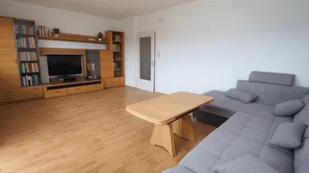 Expose Neuer Preis: Atterseenähe, auch als Zweitwohnsitz 2,5 Zimmerwohnung mit Balkon - in Timelkam mit Top-Aussicht