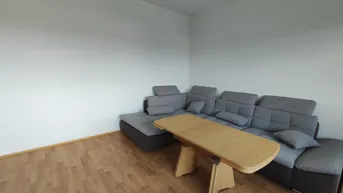 Expose Ferienwohnung oder Hauptwohnsitz 2,5 Zimmerwohnung Nähe Attersee mit Weitblick
