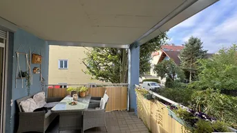 Expose Helle 2-Zimmer-Wohnung mit Balkon