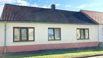 Expose Hübsches, gepflegtes und ebenerdiges Landhaus mit uneinsichtigem Innenhof, großem Garten und Garage, in Seefeld im Weinviertel, Nähe Hollabrunn!