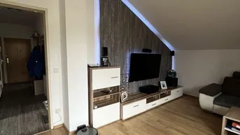 Expose Wohlfühlgarantie inkl. - Familien-Wohn(t)raum! Naturnahe Toplage mit sonnigem Balkon in ruhiger Freistädter Stadtrandlage!