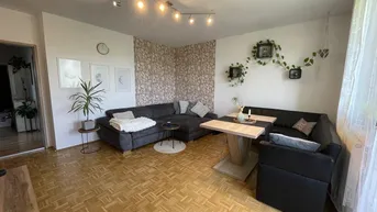 Expose Drei Zimmer mit Ausblick + Loggia und eigenem Parkplatz - der einfache Weg zum eigenen Rückzugsort im Mühlviertel