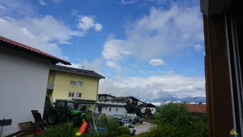 Expose Vollmöblierte 2-Zimmer-Wohnung mit Balkon, Gemeinschaftsgarten, AAP und Garage in Axams