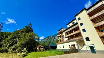 Expose Traumhafte Erdgeschosswohnung mit Hochkogelblick in Ebensee – Vollrenoviert mit Garten &amp; Terrasse!