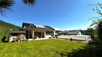 Expose Traumhafte Architekten-Villa mit Swimming-Pool in Ruhelage