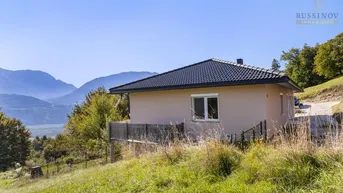 Expose Großzügiger Bungalow in Traum-Aussichtslage #Ruhelage