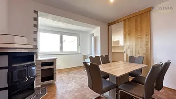 Expose Lichtdurchflutete geräumige 4-Zimmer-Wohnung