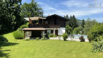 Expose Großzügiges Landhaus mit Pool und großem Grundstück #Natur #Privatsphäre pur
