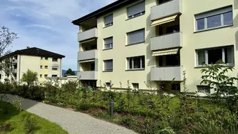 Expose Geräumige 3,5-Zimmerwohnung mit Balkon 