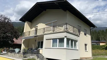 Expose Stilvoll renoviertes Einfamilienhaus mit Garten und Bergpanorama in Kärnten - Jetzt zugreifen für nur 280.000€!