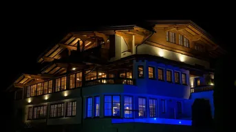 Expose Alpiner Wohntraum auf höchstem Niveau – Exklusives Chalet in Bestlage