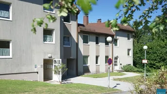 Expose 1-Zimmerwohnung im EG mit Loggia