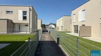 Expose Doppelhaushälfte mit Garten und Terrasse - Top 2
