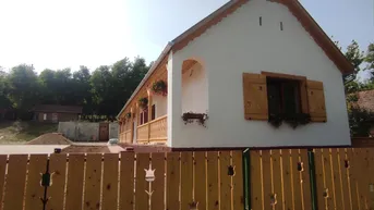 Expose Gemütliches Bauernhaus in Polány zum Verkaufen