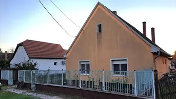 Expose Sanierungsbedürftiges Einfamilienhaus im Dorf Ádánd bei Siófok am Balaton