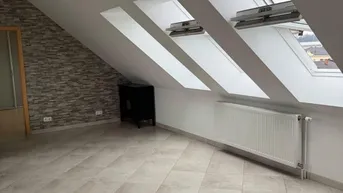 Expose Schöne Dachwohnung mit Dachterrasse in Wels