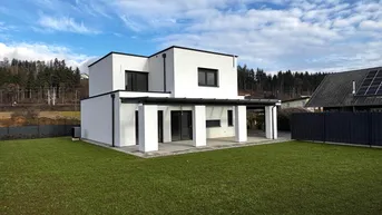 Expose NEUWERTIG: Sonniges Einfamilienhaus in Föderlach in der beliebten Gemeinde Wernberg!