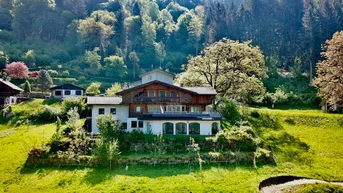 Expose Charmante Landhausvilla mit Panoramablick auf den Ossiacher See