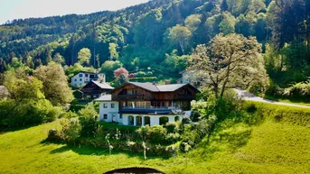 Expose Atemberaubende Aussichtslage – Charmantes Landhaus mit Panoramablick über den Ossiacher See!