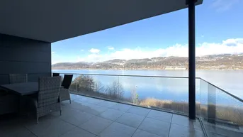 Expose Luxusapartment mit unverbaubarem Panorama-Seeblick und privatem Seezugang am Wörthersee