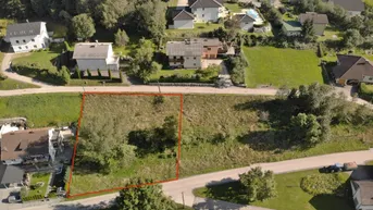 Expose Schönes Grundstück in ruhiger und zentraler Lage von Schiefling am Wörthersee!