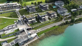 Expose Exklusives 2-Zimmer-Apartment mit traumhaftem Panorama-Seeblick und direktem Seezugang am Wörthersee