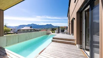 Expose Traumhaus mit Seeblick und Pool / Provisionsfrei