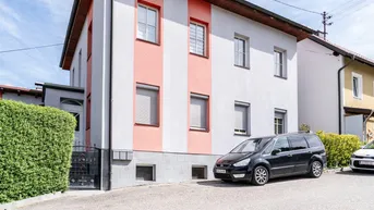 Expose Luxuriöses Mehrfamilienhaus mit 3 Einheiten in Gallspach - Perfekt für Familien und Investoren
