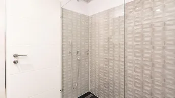 Expose Moderne 4-Zimmer-Maisonette mit Loggia in Enns – nähe Enns Park!
