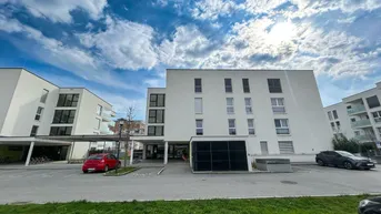 Expose Moderne 2-Zimmer-Wohnung mit Loggia in Asten + Freistellplatz und Tiefgaragenplatz