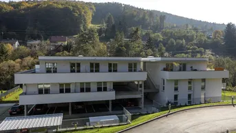 Expose Erstbezug! 3-Zimmerwohnung mit großem Balkon und Garagenplatz!