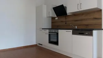 Expose Großzügige 1-Zimmer Wohnung mit getrennter Küche um €641,47 inkl. Heizung!