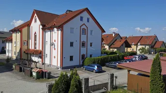 Expose Attraktive 2-Zimmer Neubau-Wohnung mit Loggia und Carport