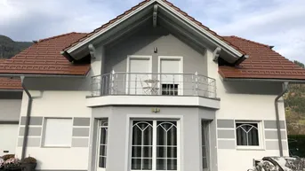 Expose Moderne Ruheoase mit malerischem Bergblick!