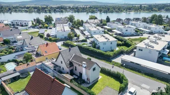 Expose Ihr Traumhaus am See wartet auf Sie. Frisch saniert und auf Eigengrund!
