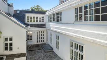 Expose Gepflegtes Stadthaus in Toplage - 7 Zimmer, Garten mit Altbaumbestand und Terrassenflächen laden Sie ein!