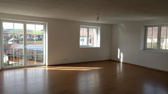 Expose Neuwertige, moderne 3-Zimmer-Wohnung in Rainbach i. Ikr.